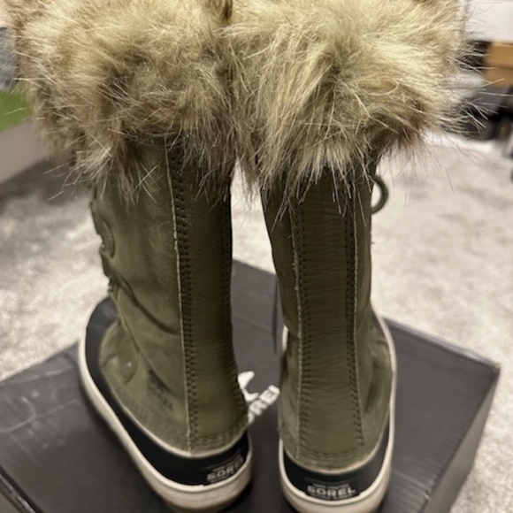 Sorel Boots -Joan of Arctic - Picture 3 of 5